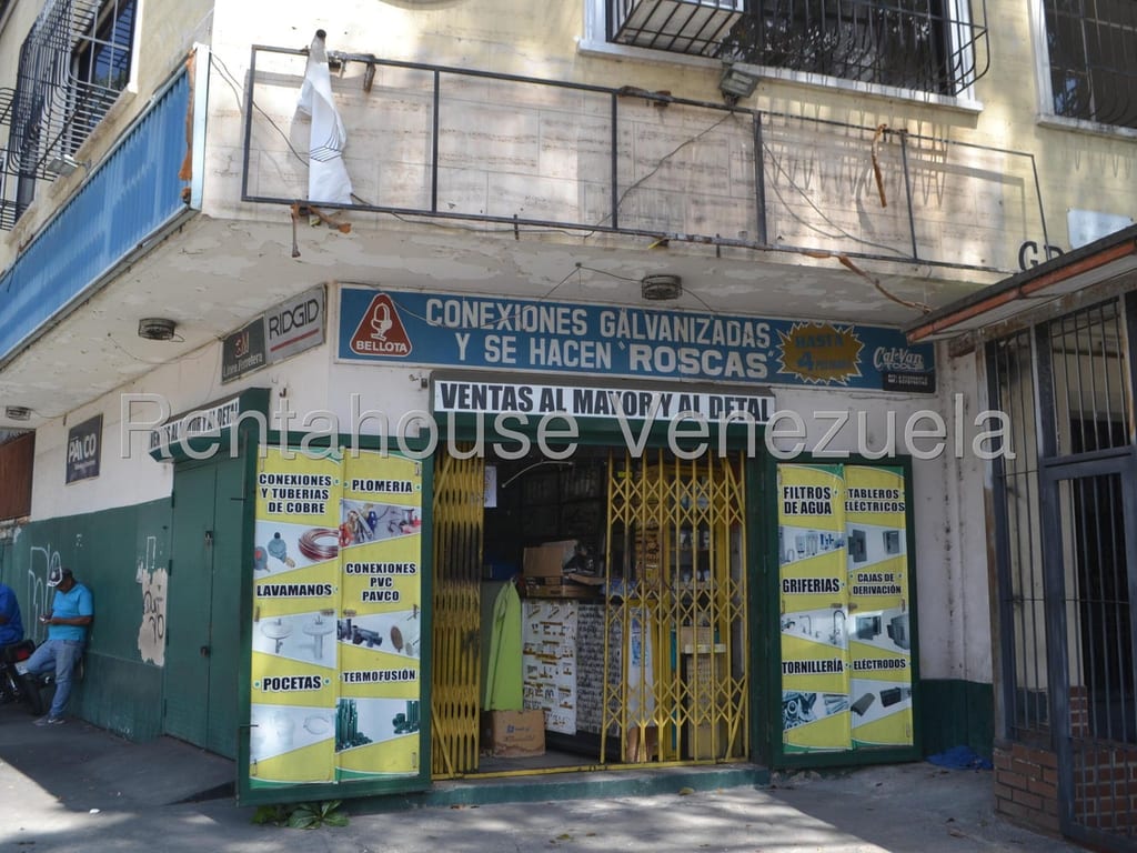 Local comercial en Las Acacias, Caracas - 1