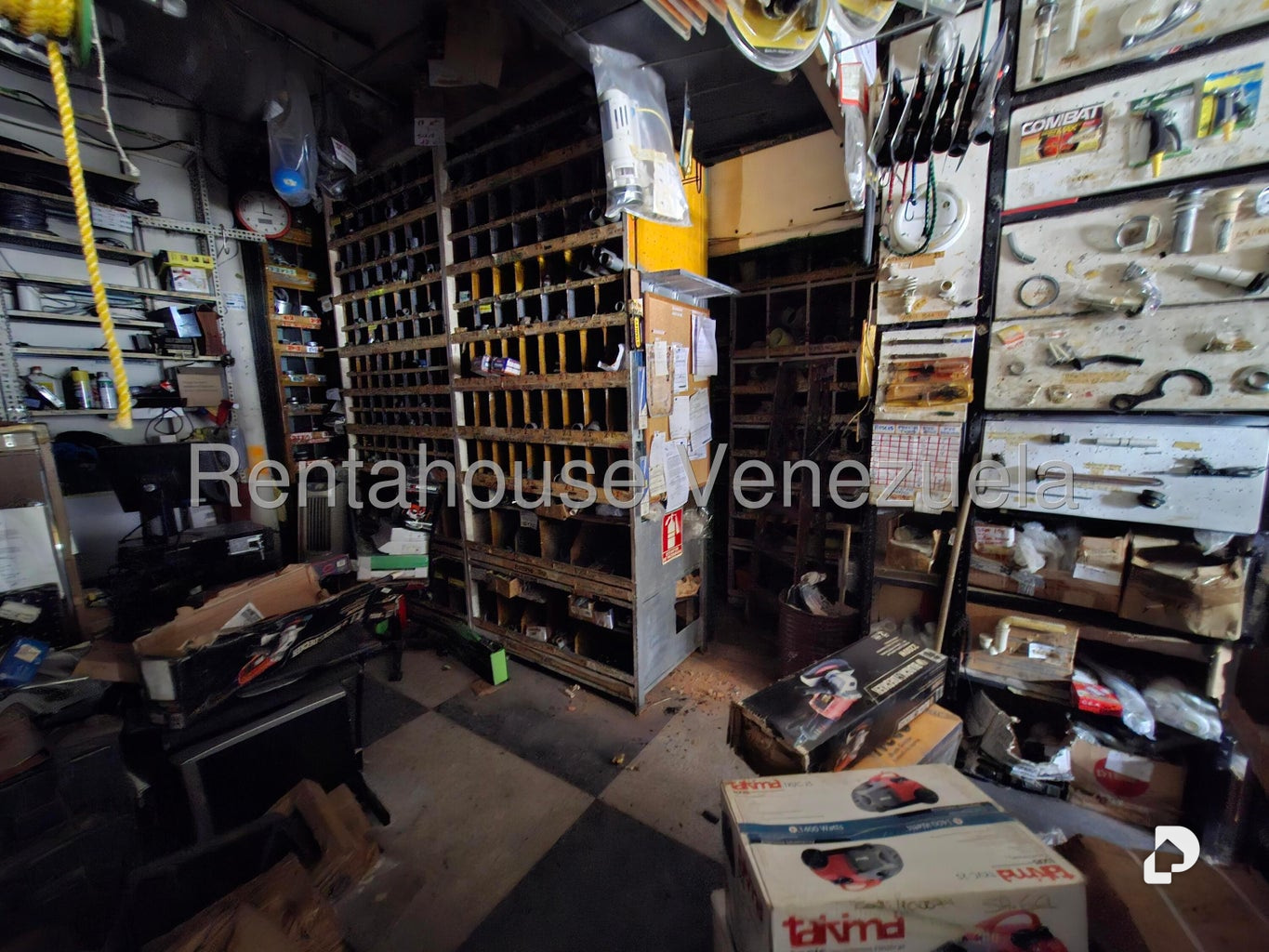 Local comercial en Las Acacias, Caracas – 10