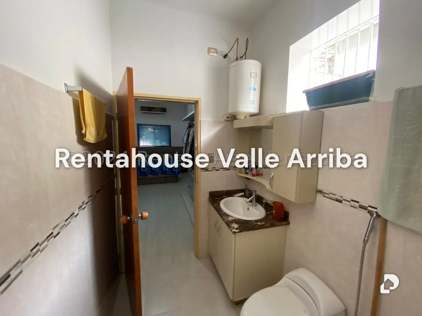 Local comercial en Los Palos Grandes, Caracas – 20
