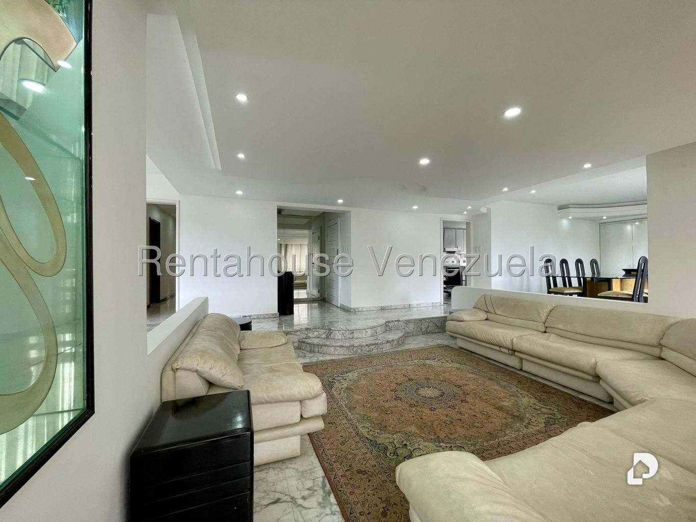 Apartment in La Florida, Caracas – 12