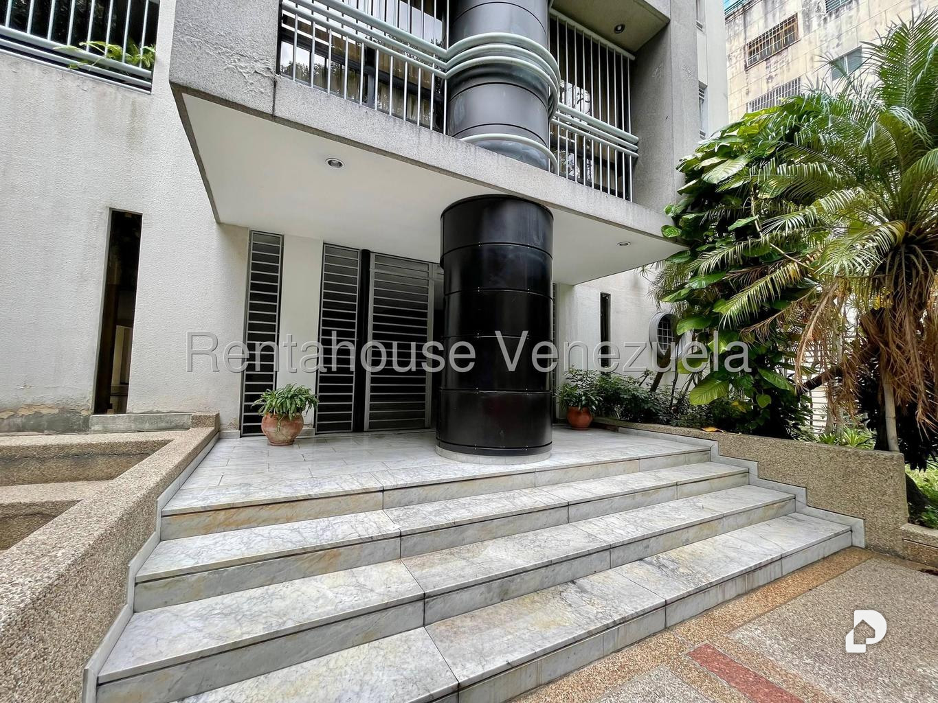 Apartment in La Florida, Caracas – 4