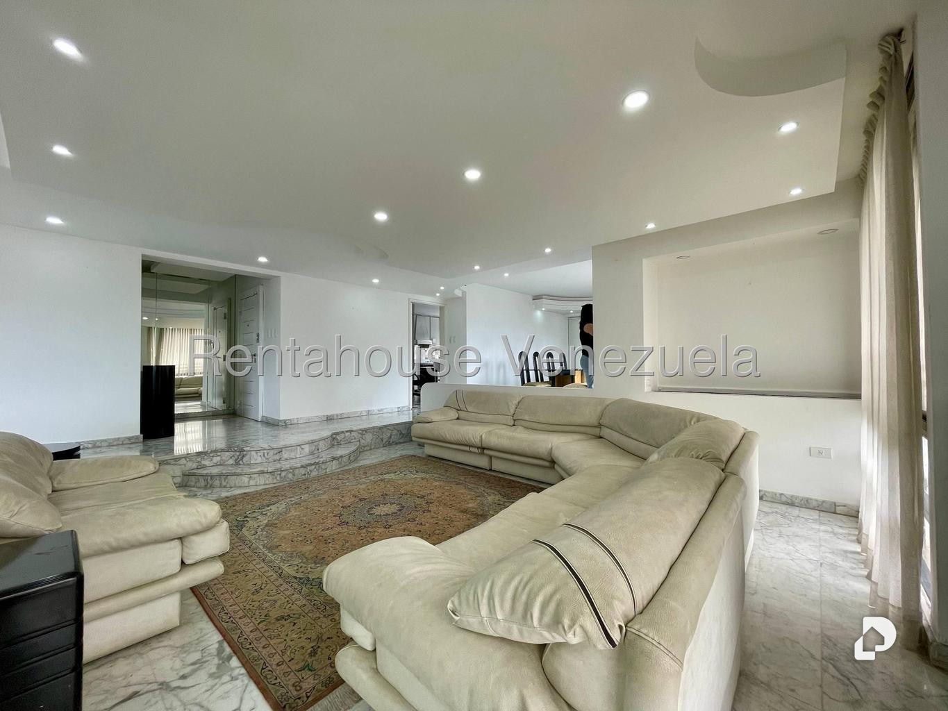 Apartment in La Florida, Caracas – 14