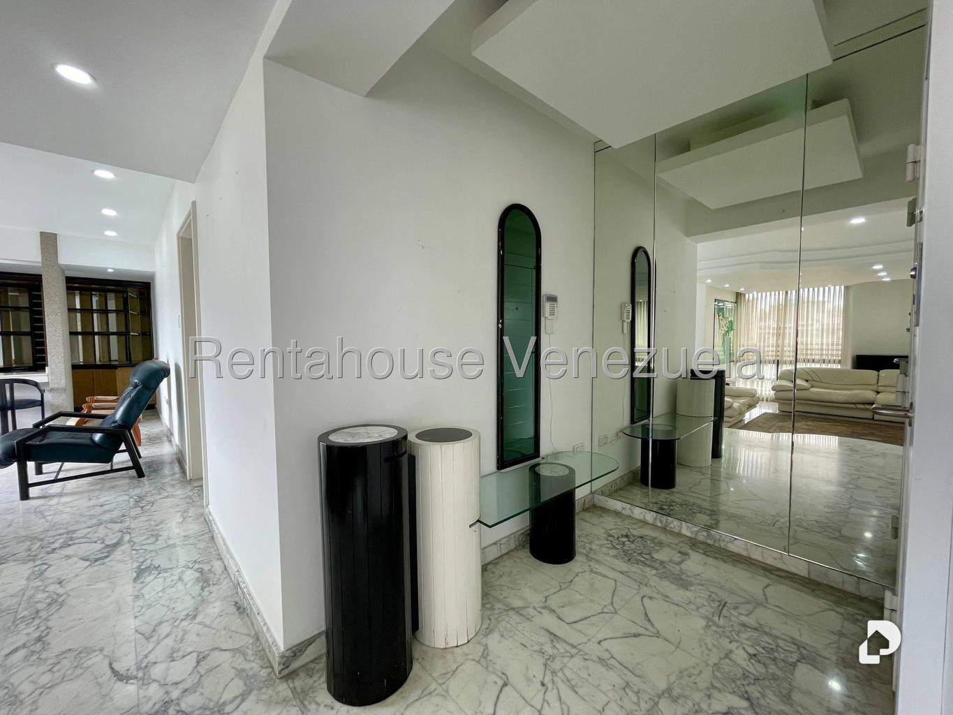 Apartment in La Florida, Caracas – 9