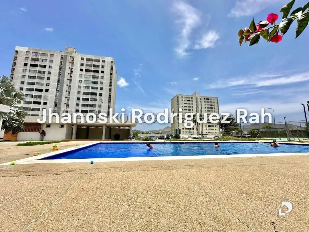 Apartamento en Urbanización Los Crepusculos, Barquisimeto – 28