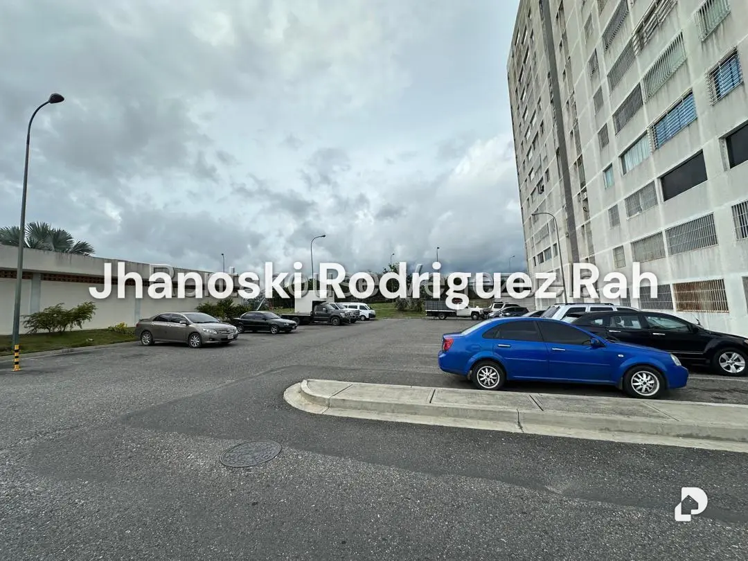 Apartamento en Urbanización Los Crepusculos, Barquisimeto – 15