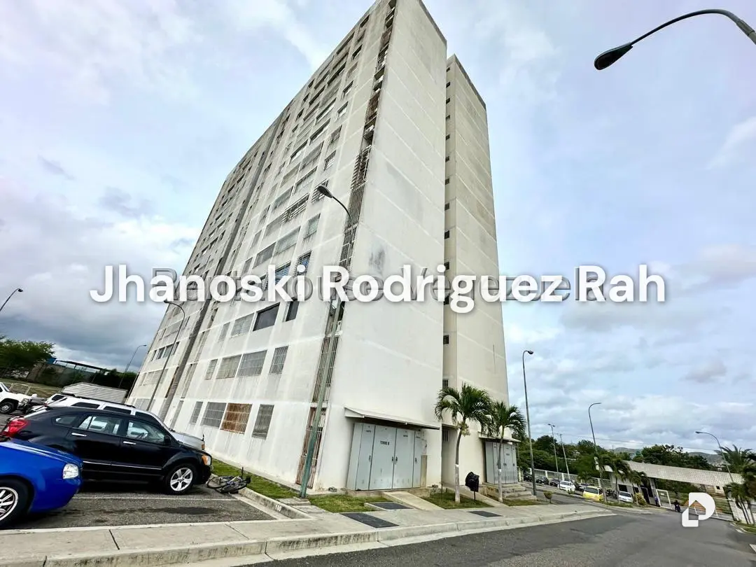 Apartamento en Urbanización Los Crepusculos, Barquisimeto – 24