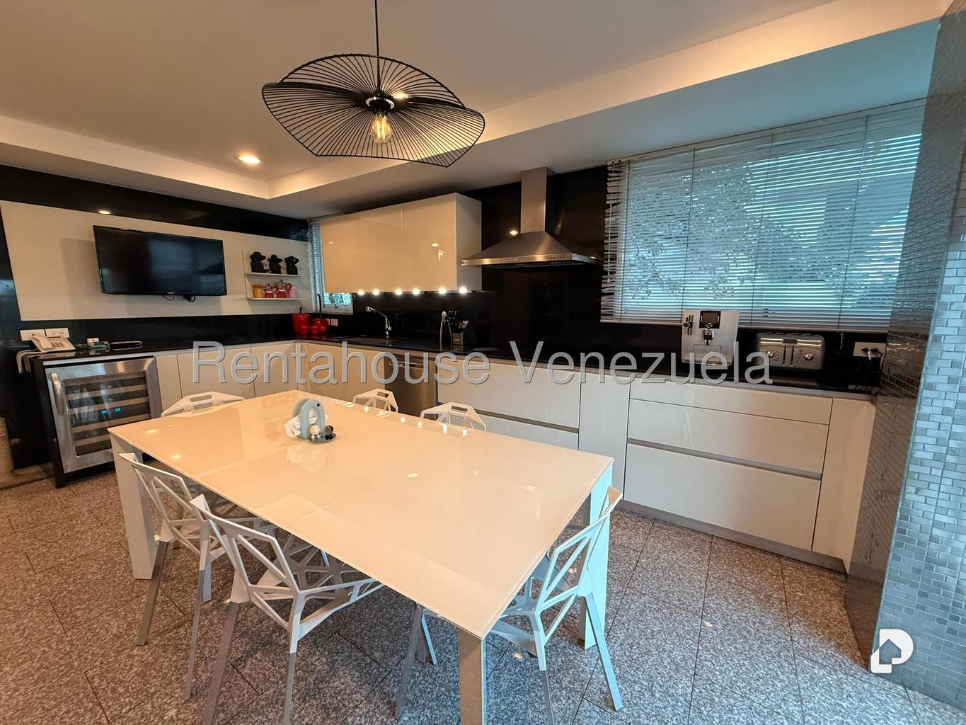 Apartamento en Campo Alegre, Caracas – 11