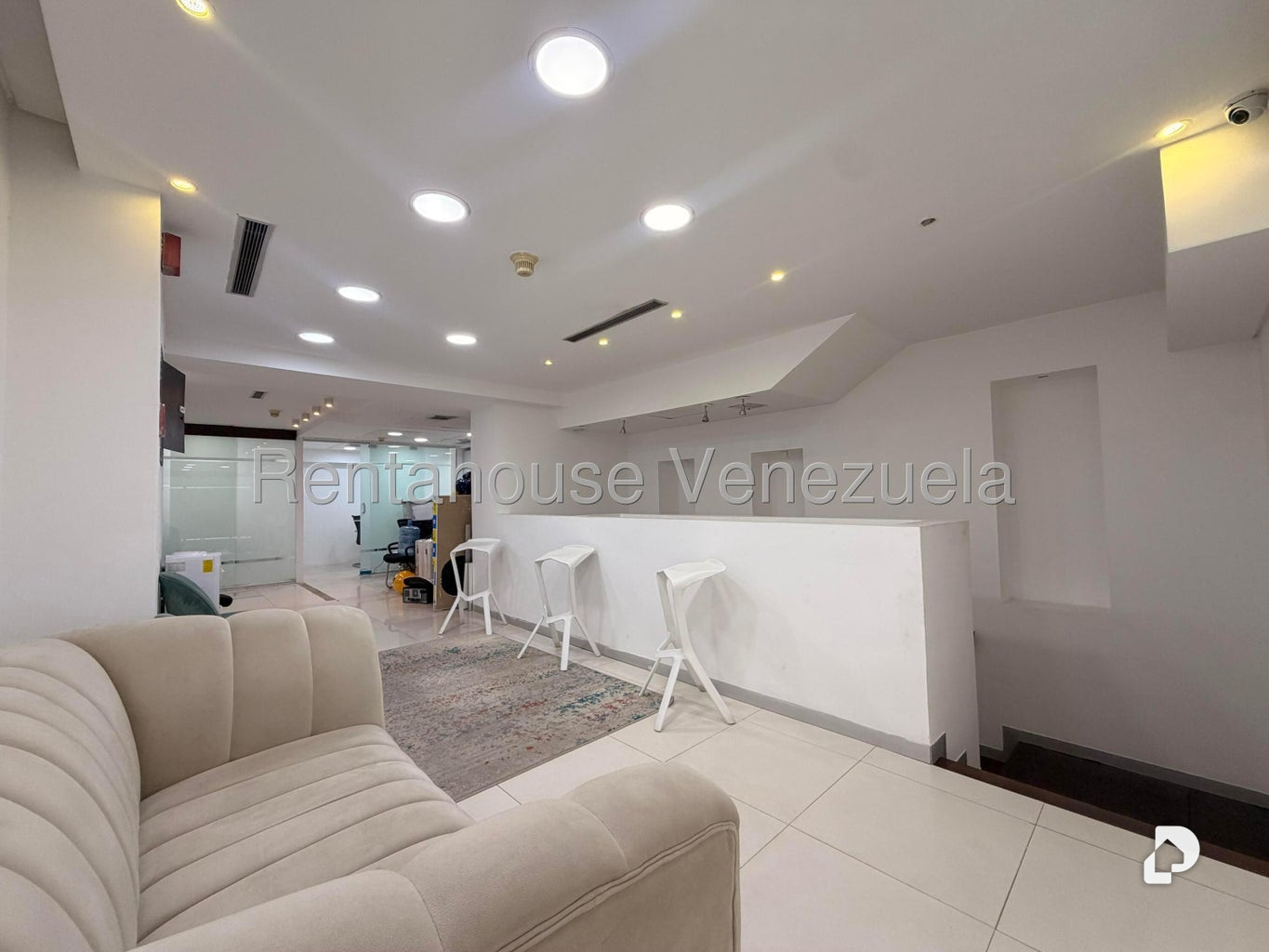 Local comercial en Las Mercedes, Caracas – 29