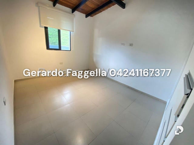 Penthouse en Colinas de La Tahona, Caracas – 13