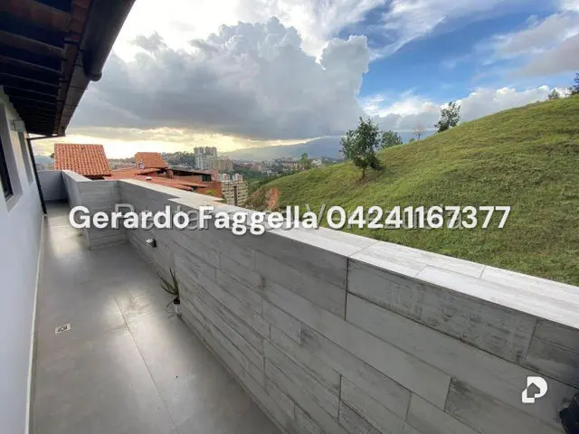 Apartamento en Colinas de La Tahona, Caracas