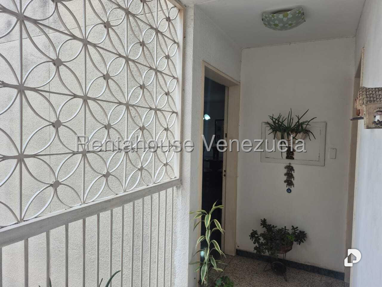Apartamento en San Bernardino, Caracas – 15