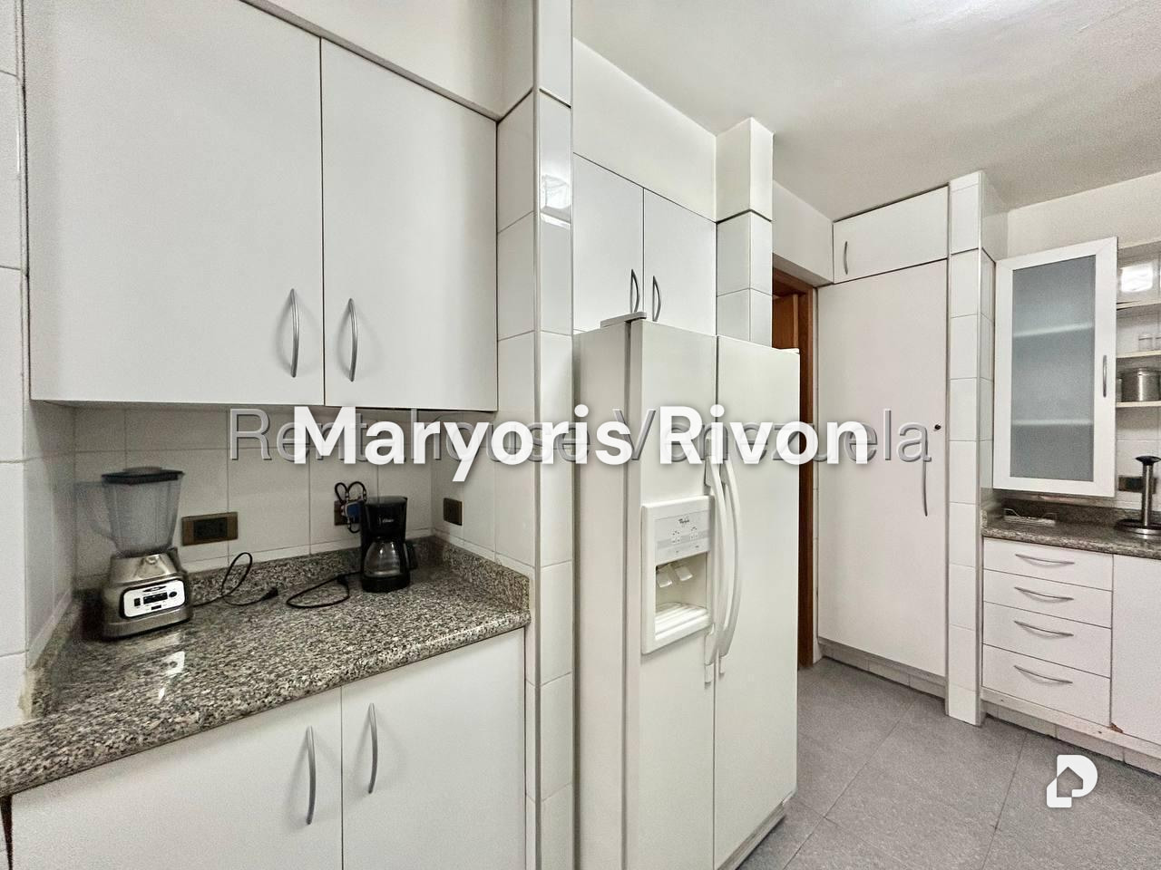 Apartamento en Campo Alegre, Caracas – 12