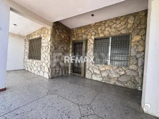 Casa en Urbanizacion la Paz, Maracaibo – 38