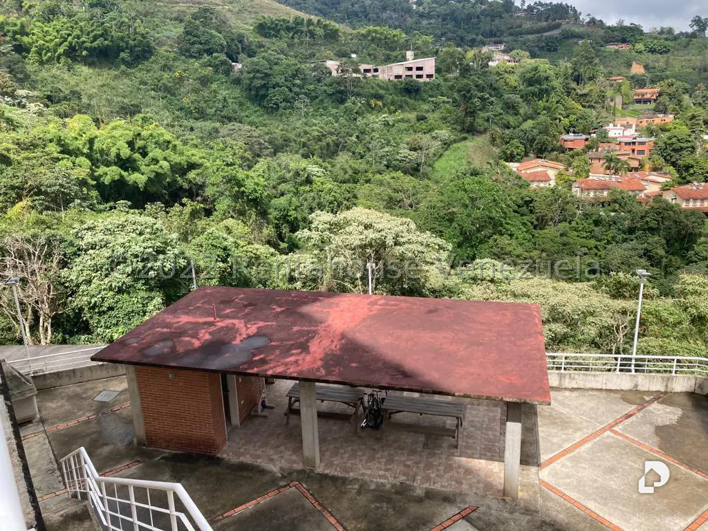 Apartamento en Oripoto, Caracas – 25