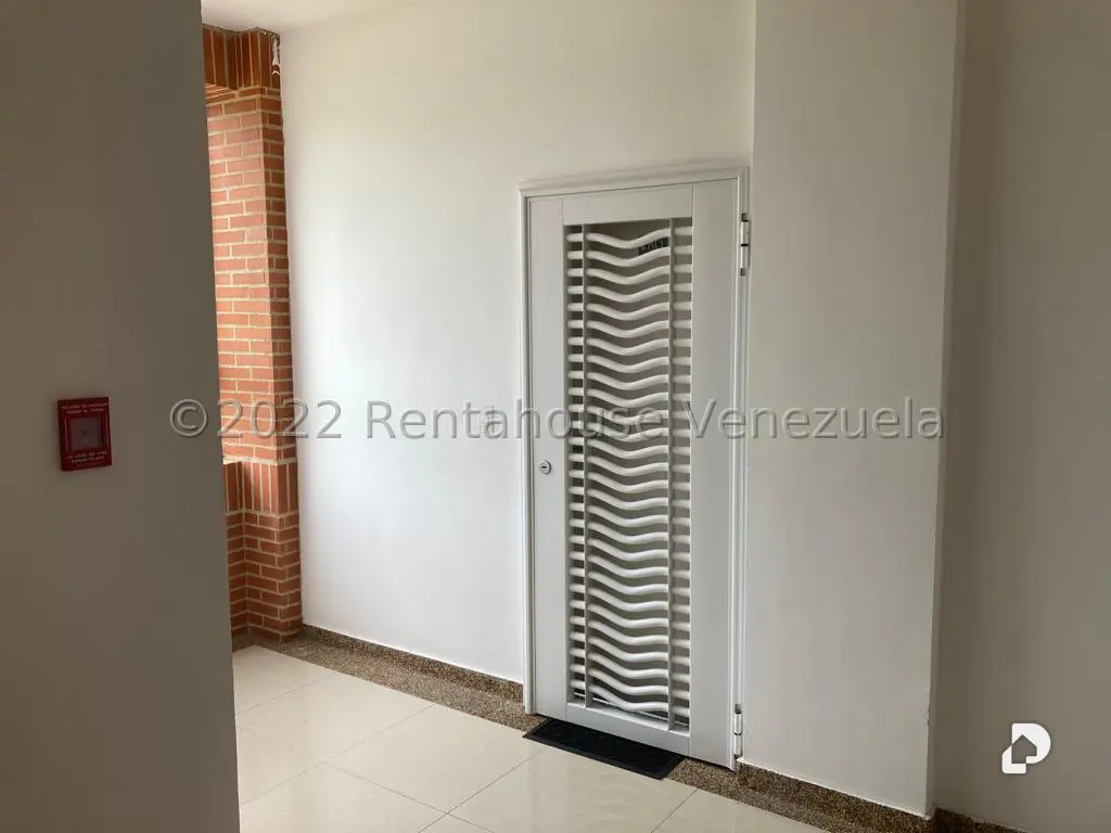 Apartamento en Oripoto, Caracas – 21