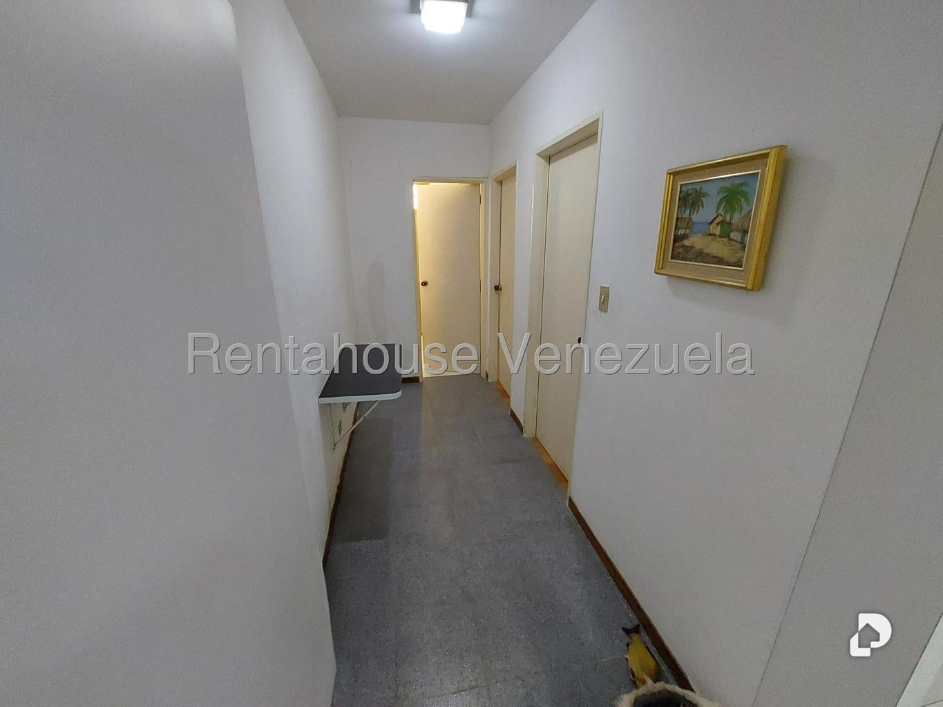Casa en Colinas del Tamanaco, Caracas – 28