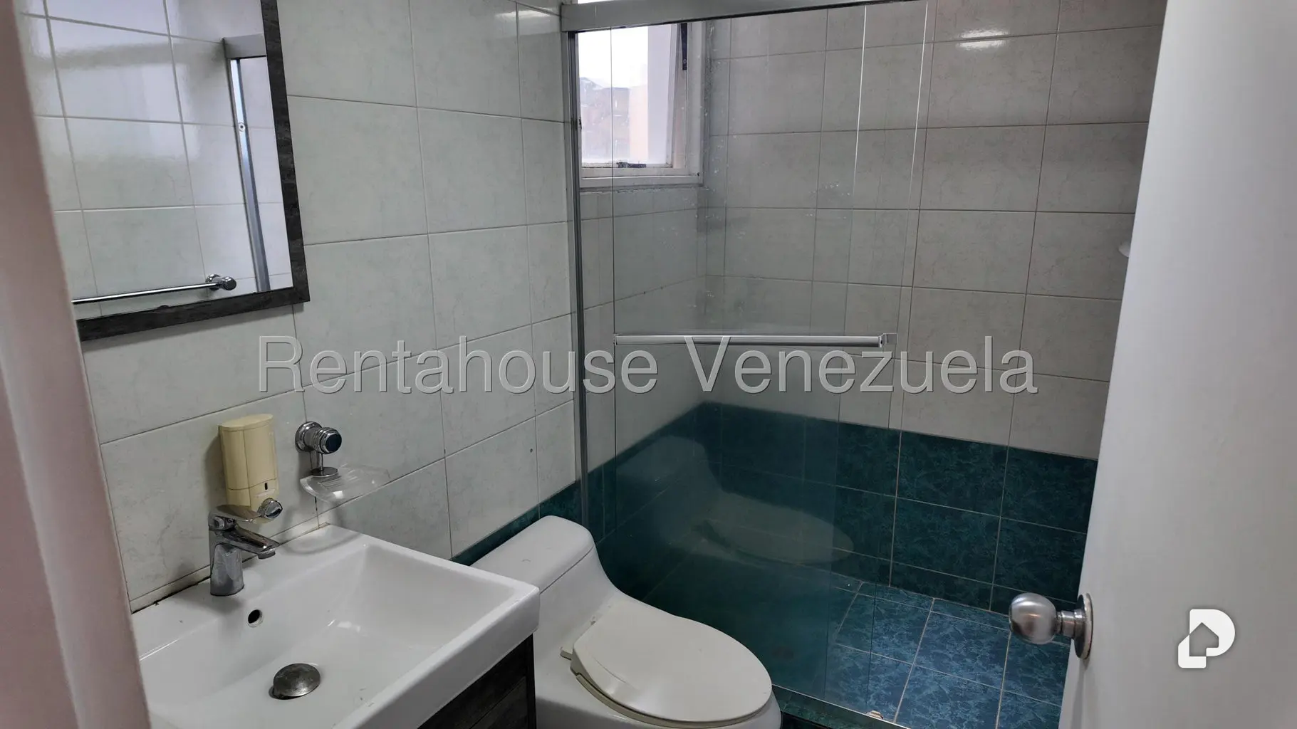 Apartamento en La Lagunita Country Club, Caracas
