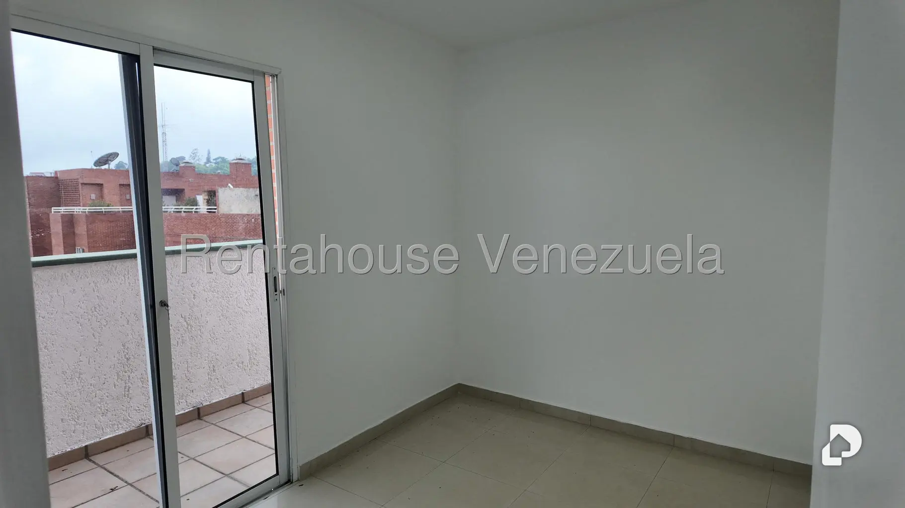 Apartamento en La Lagunita Country Club, Caracas