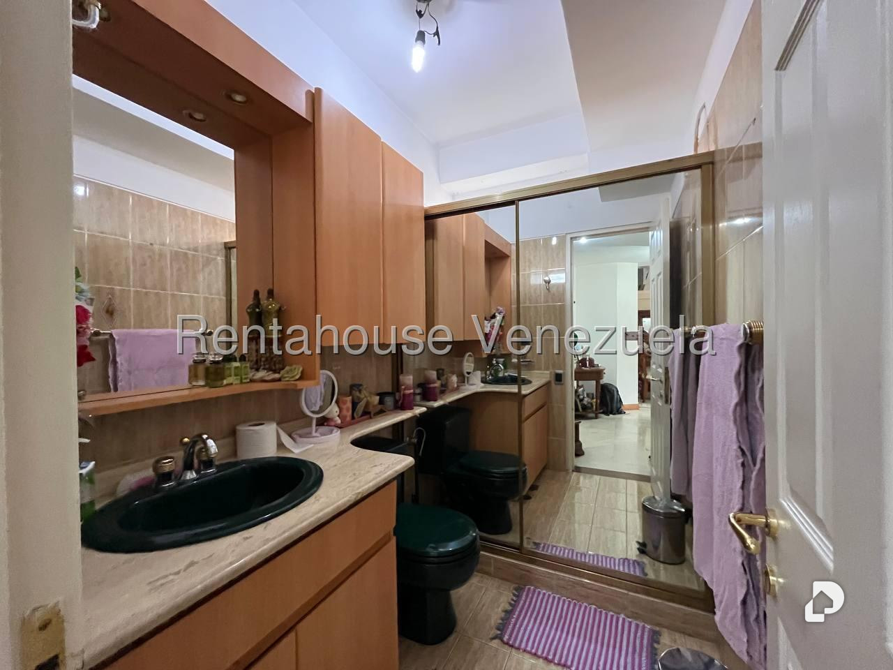 Apartamento en Campo Alegre, Caracas – 13