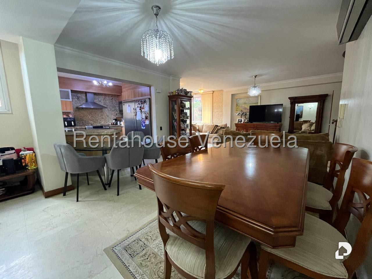 Apartamento en Campo Alegre, Caracas – 8