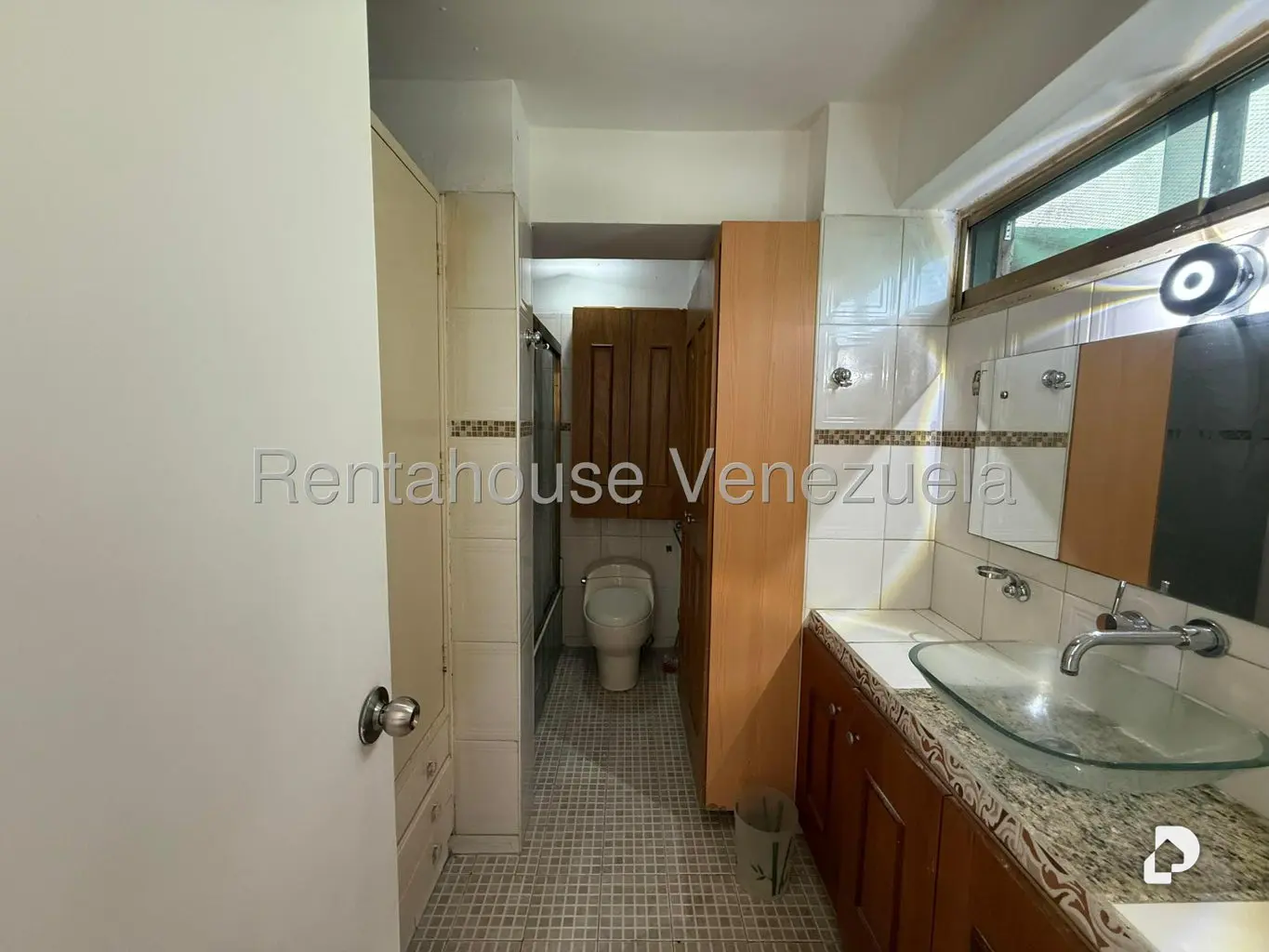 Apartamento en El Paraíso, Caracas – 11