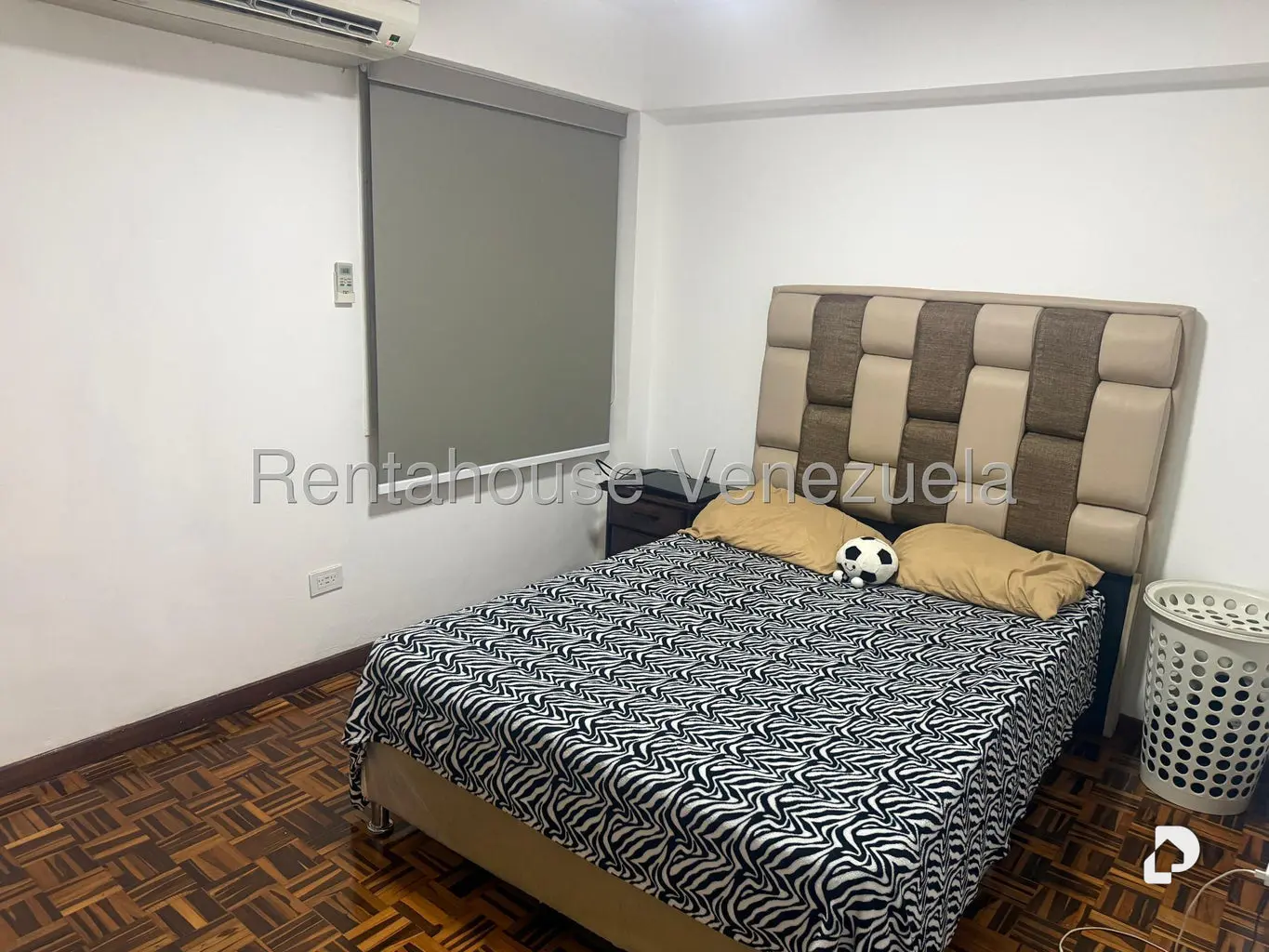 Apartamento en La Urbina, Caracas – 28