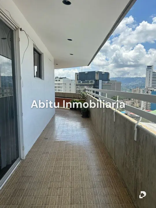 Penthouse en Altamira, Caracas – 16