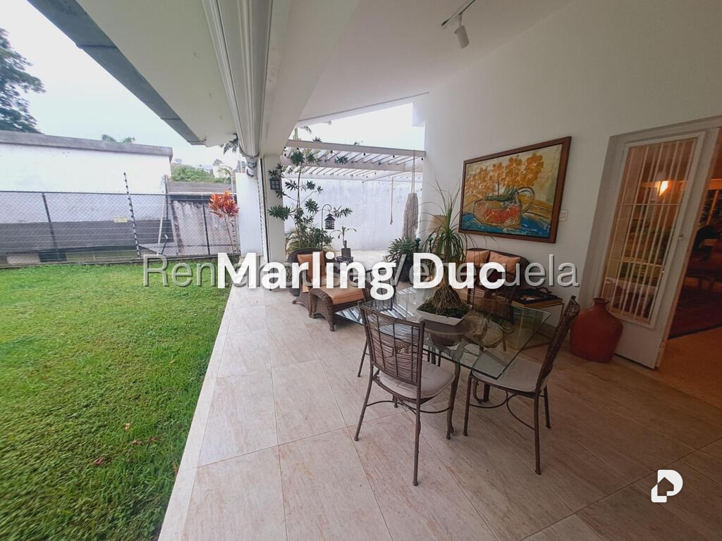 House in Prados del Este, Caracas – 9