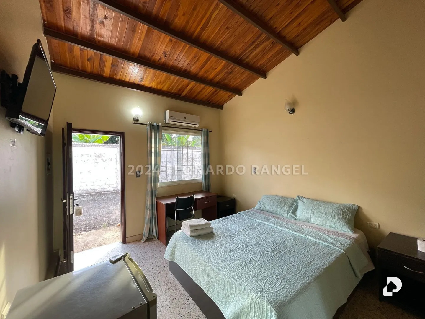 Edificio en Redoma del Chiguire sector Los Pinos, Barinas – 18