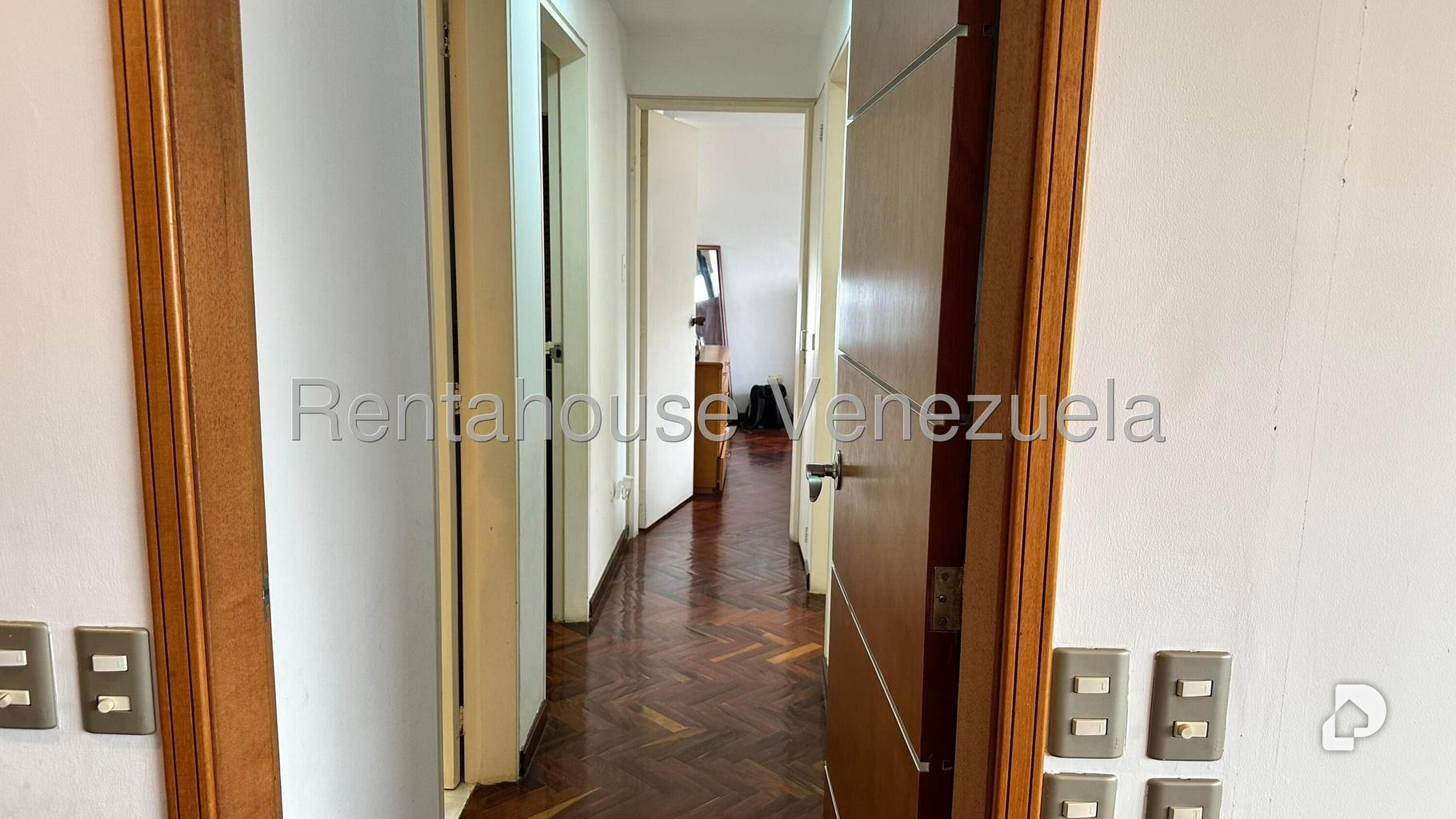 Apartamento en La Tahona, Caracas – 11