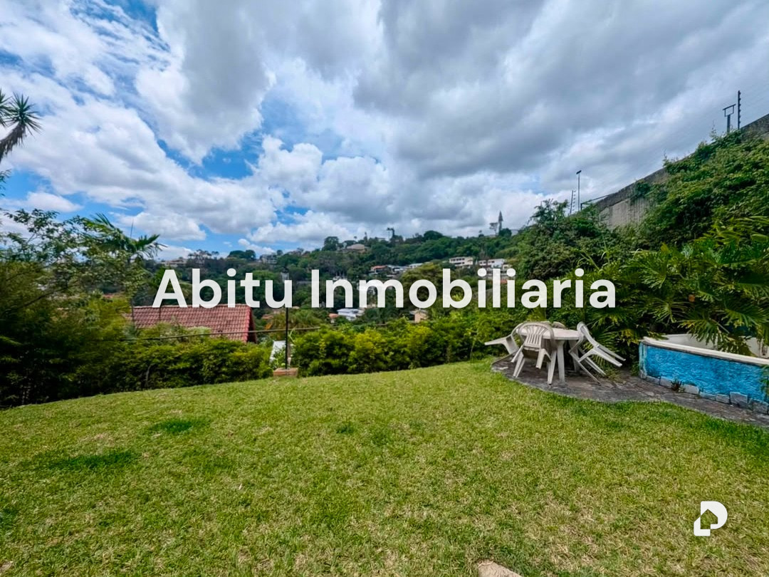 Casa en El Peñón, Caracas – 30