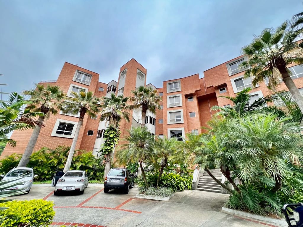Apartamento en Colinas de Valle Arriba, Caracas - 1