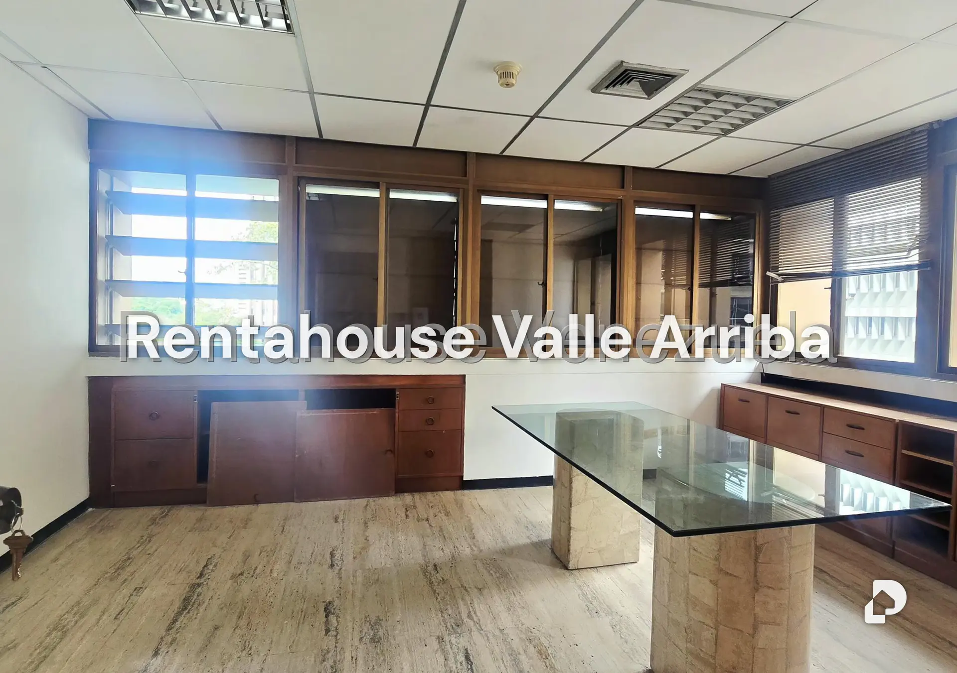 Office in Los Palos Grandes, Caracas – 7