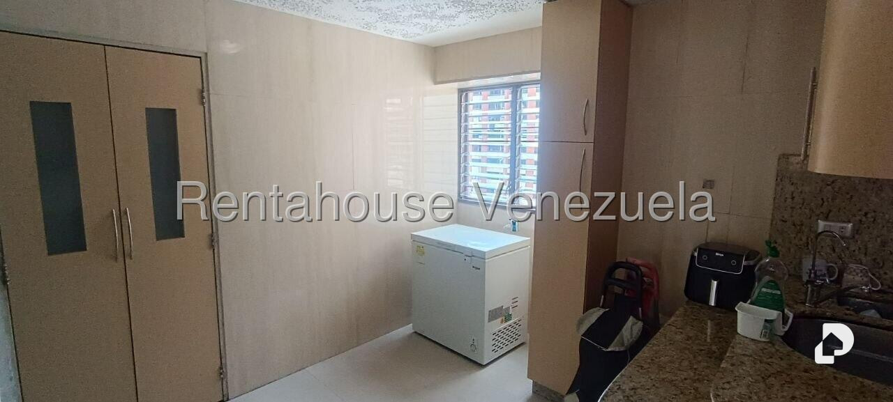 Apartamento en Lomas del Avila, Caracas