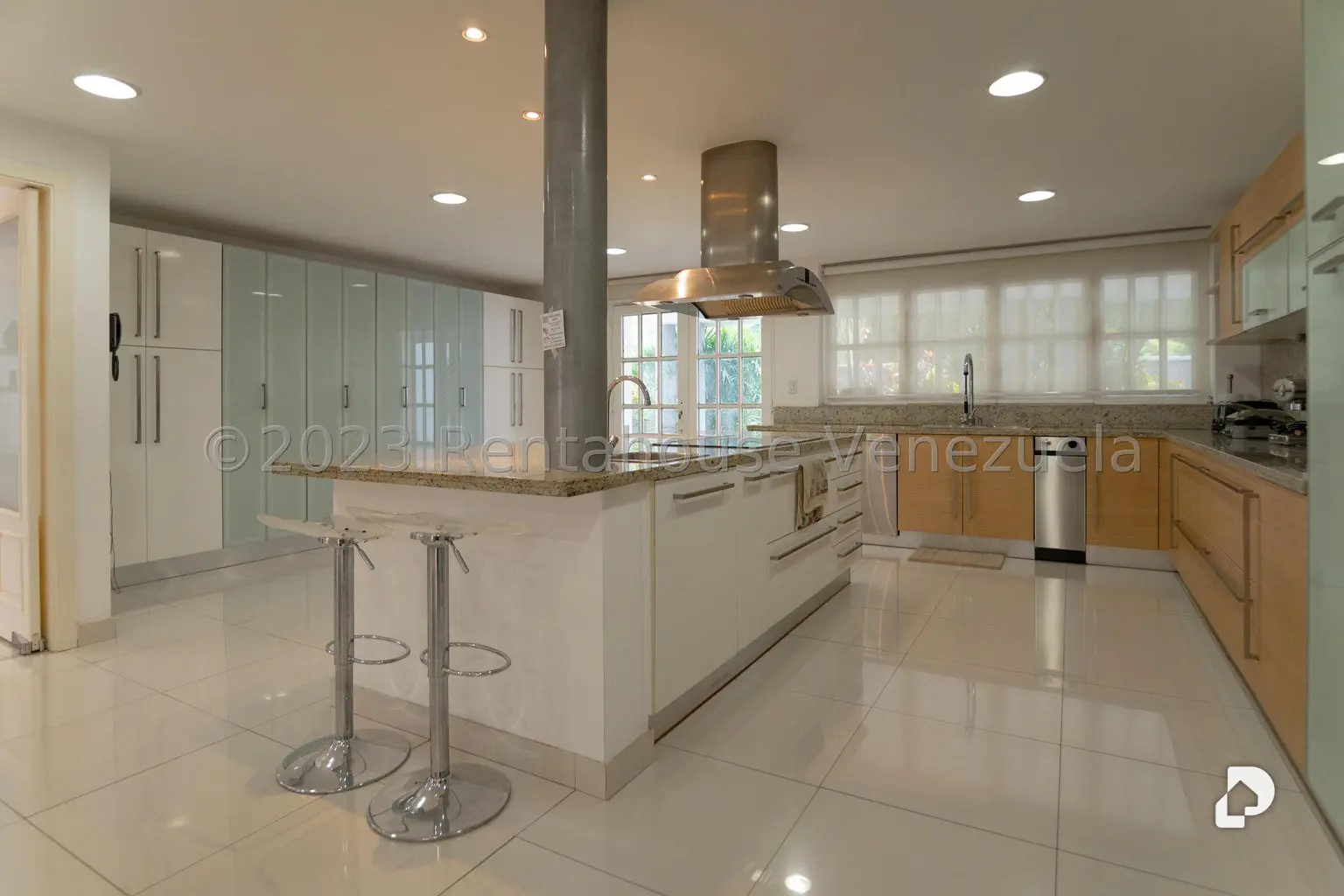 Casa en Prados del Este, Caracas – 15