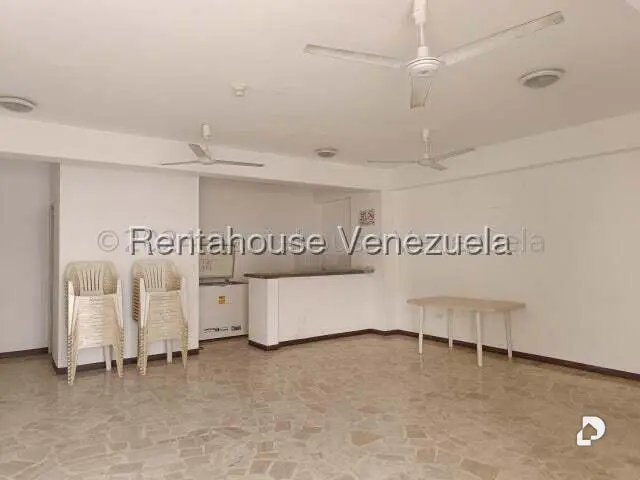 Apartamento en Los Chaguaramos, Caracas – 22