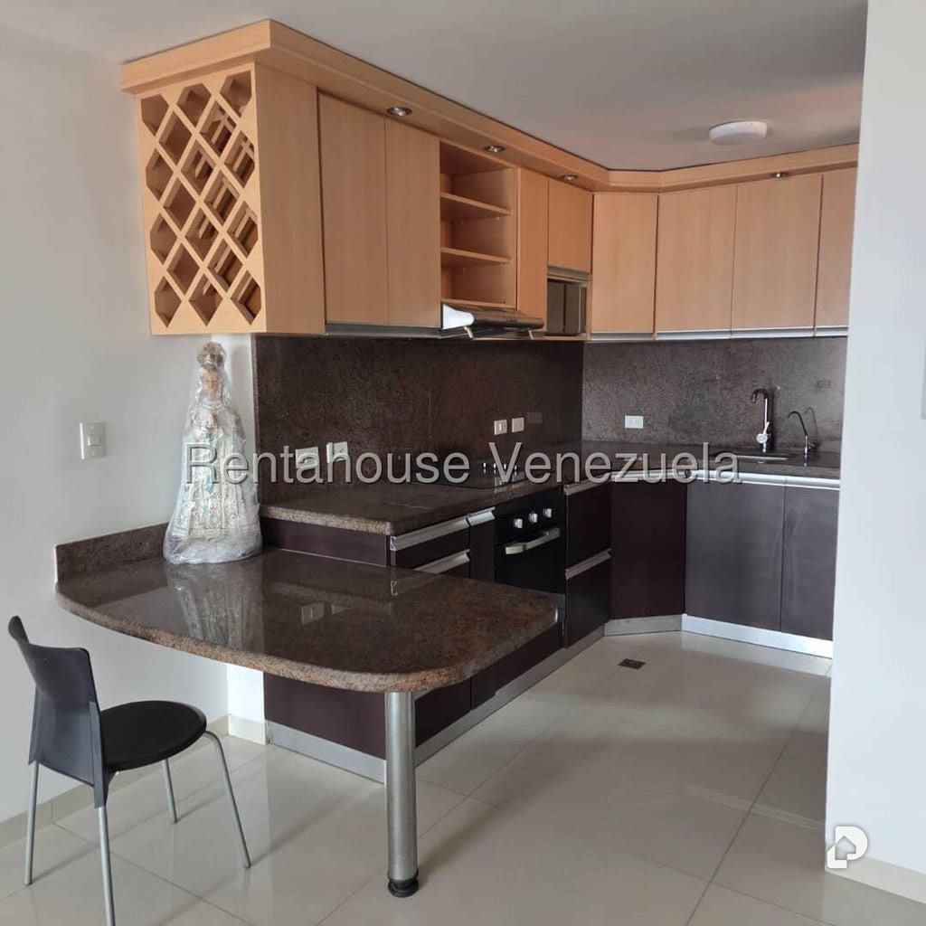 Apartamento en Colinas de La Tahona, Caracas