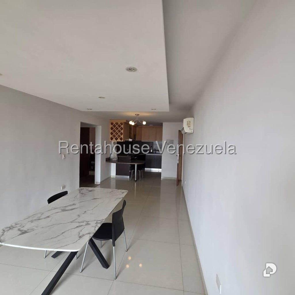 Apartamento en Colinas de La Tahona, Caracas