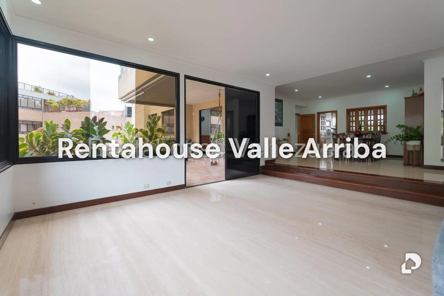 Apartamento en Los Palos Grandes, Caracas – 12