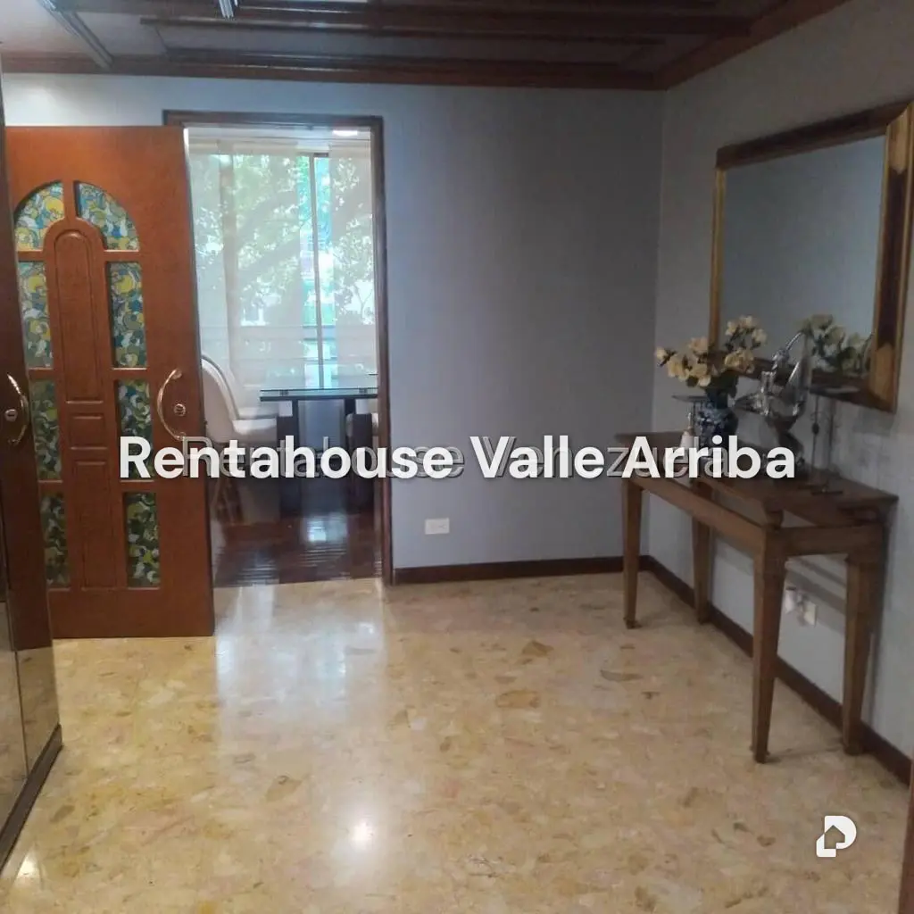Apartamento en El Rosal, Caracas – 4