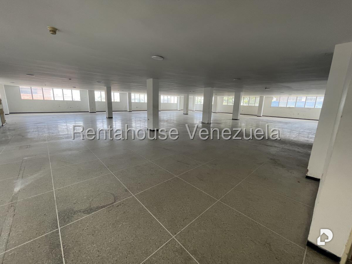 Galpón en La Urbina, Caracas – 20