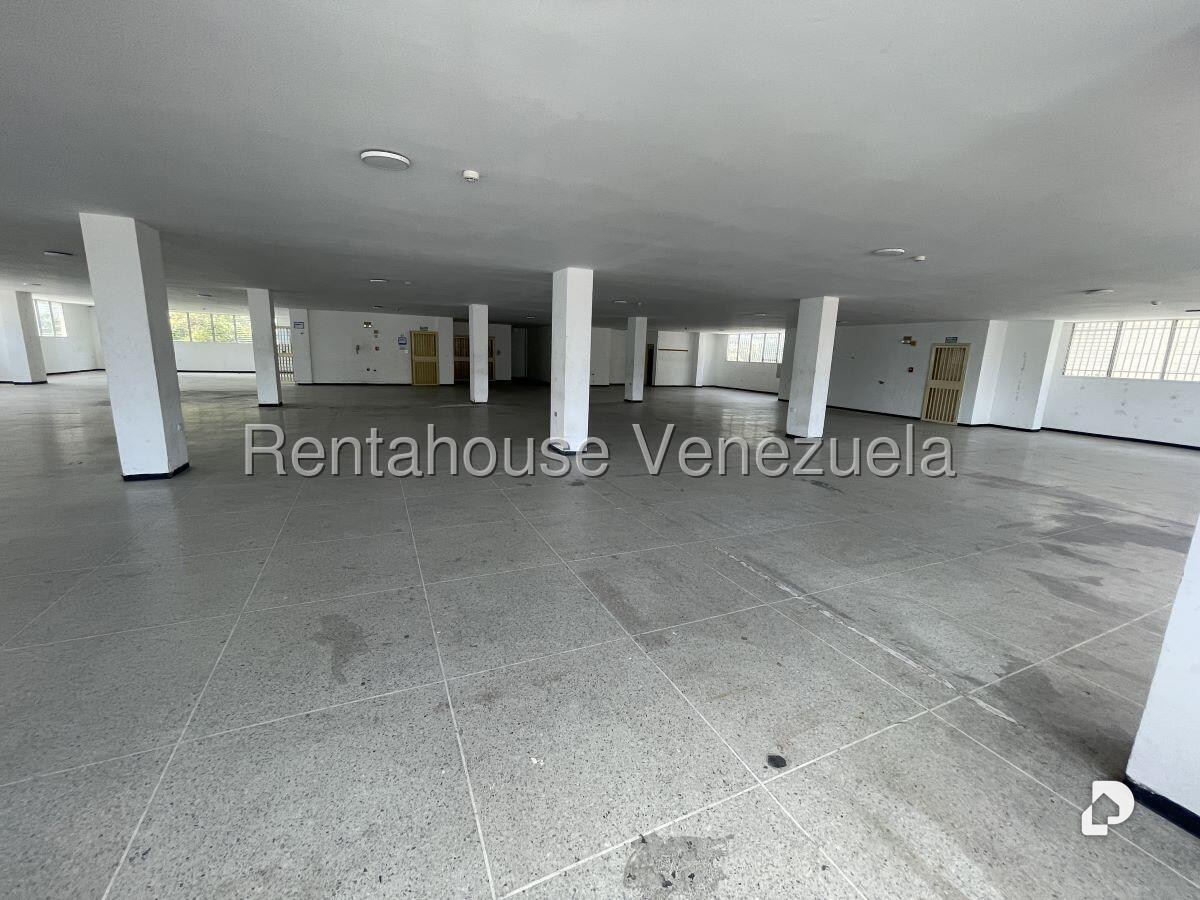 Galpón en La Urbina, Caracas – 11