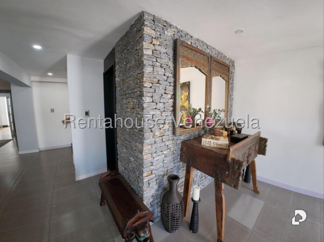 Casa en La Trinidad, Caracas – 6