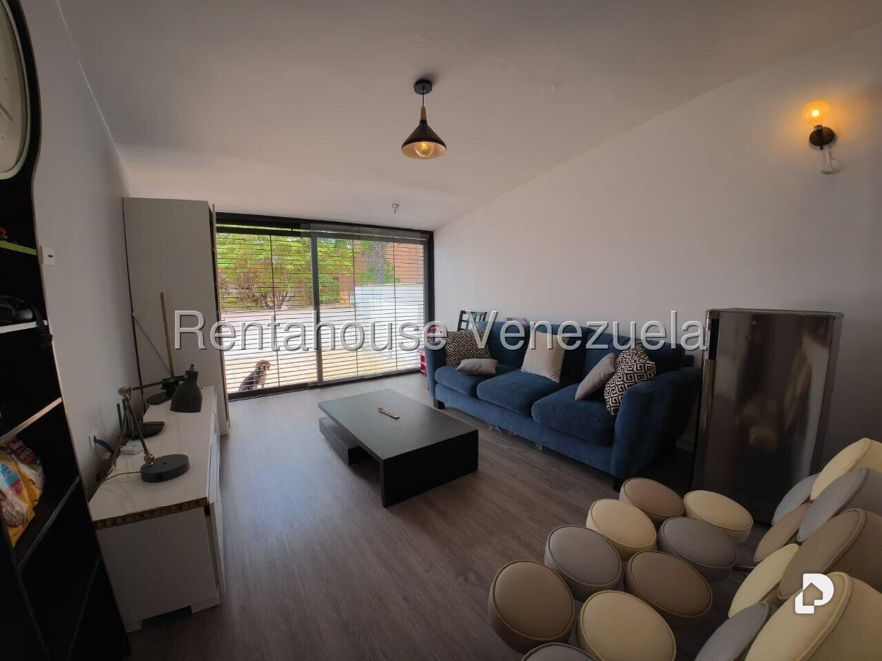 Casa en La Trinidad, Caracas – 29