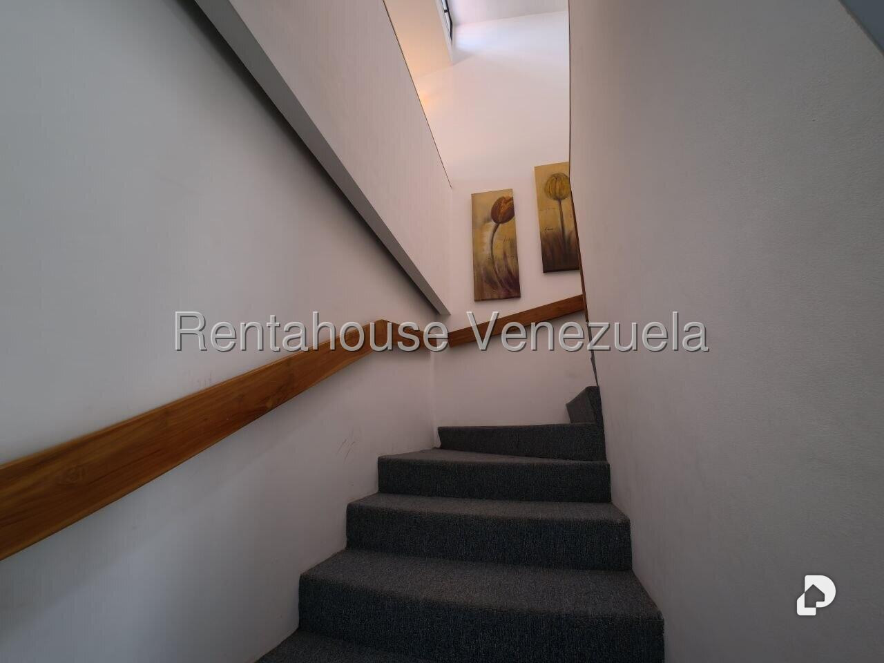 Casa en La Trinidad, Caracas – 27