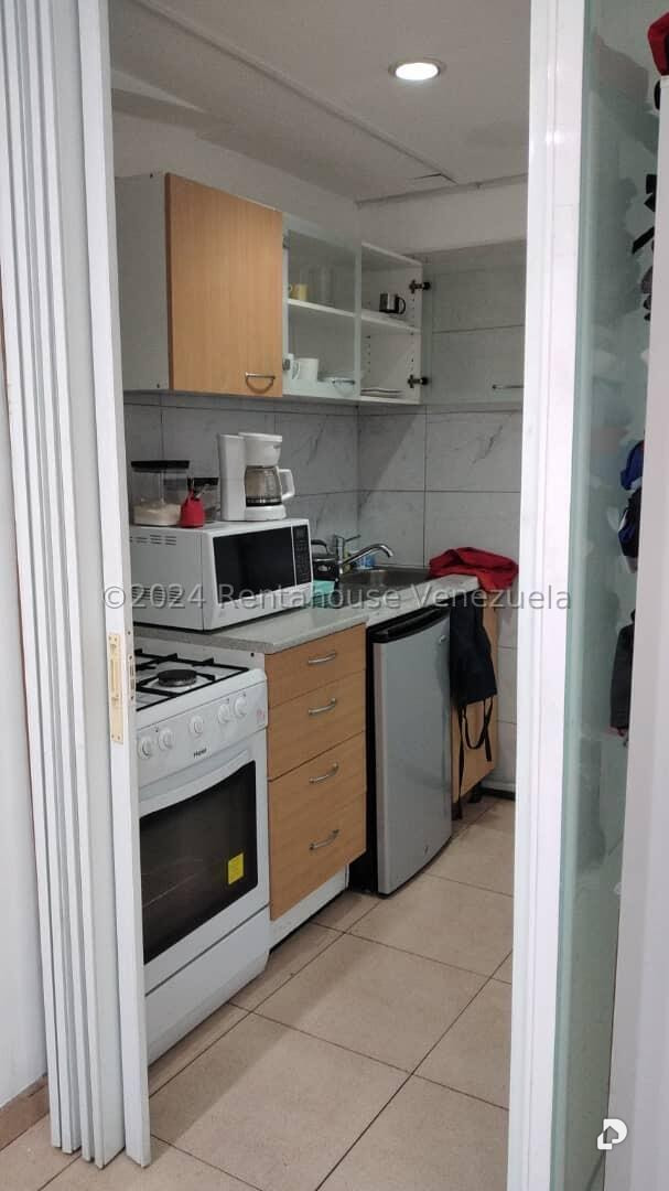 Oficina en Bello Monte, Caracas – 11
