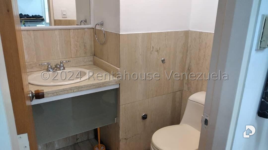 Oficina en Bello Monte, Caracas – 9