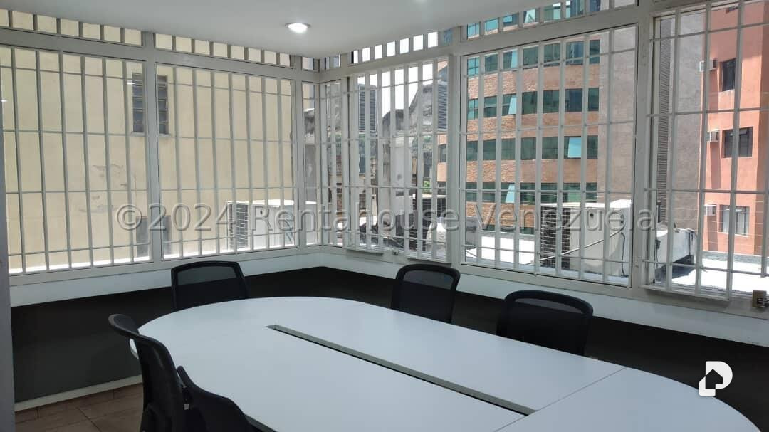 Oficina en Bello Monte, Caracas – 4