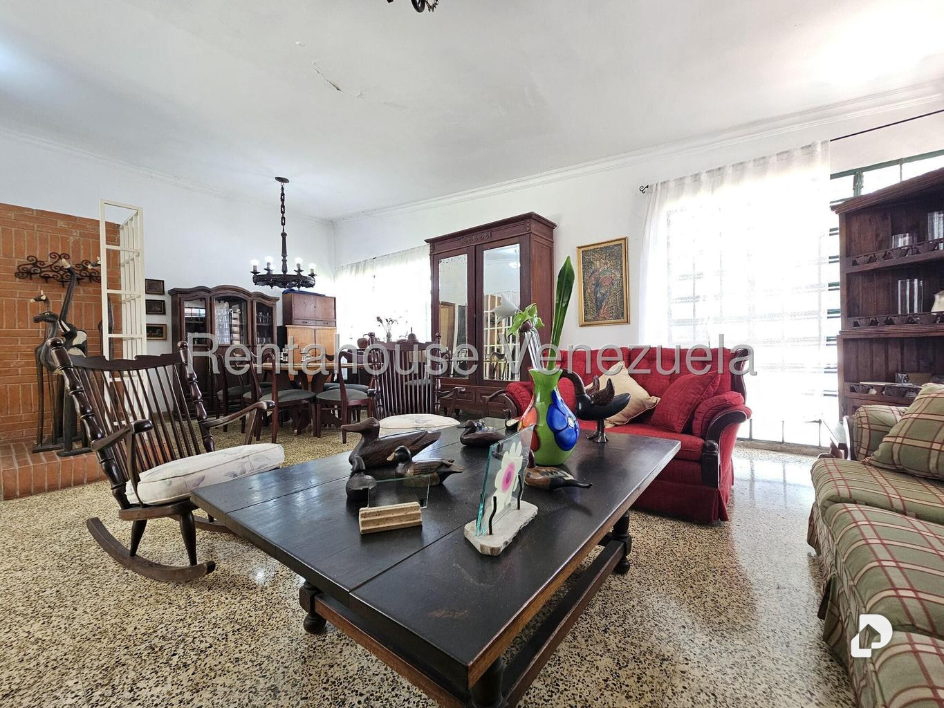 Casa en San Román, Caracas – 25