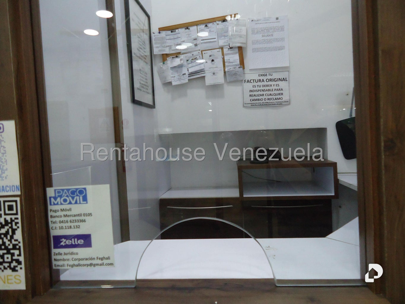 Local comercial en Parroquia Catedral, Caracas – 13